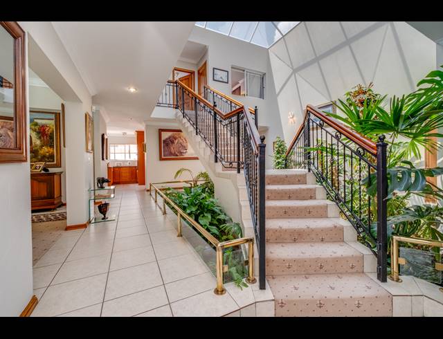 4 BEDROOM HOUSE FOR SALE IN DAINFERN GOLF ESTATE